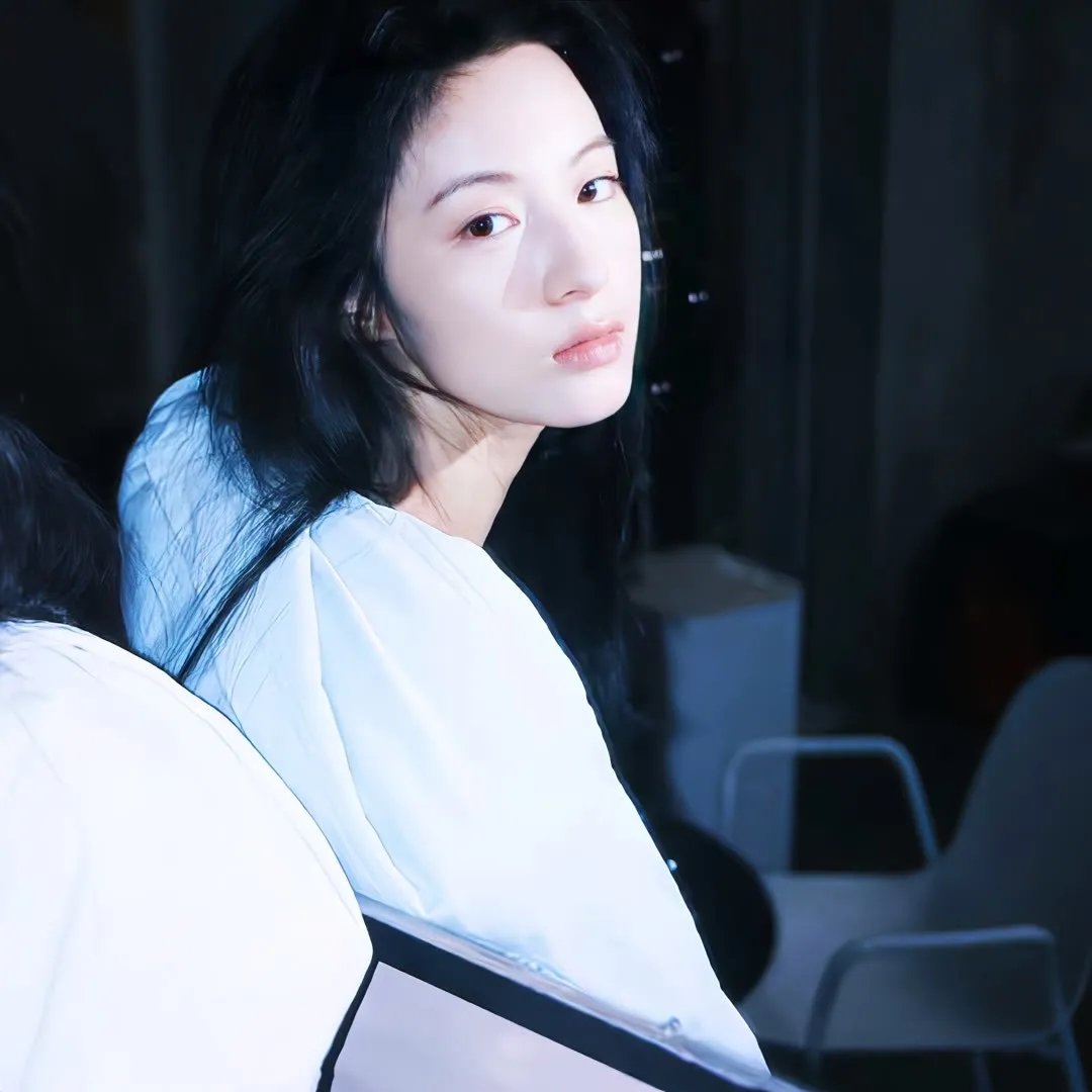 艾拉女士